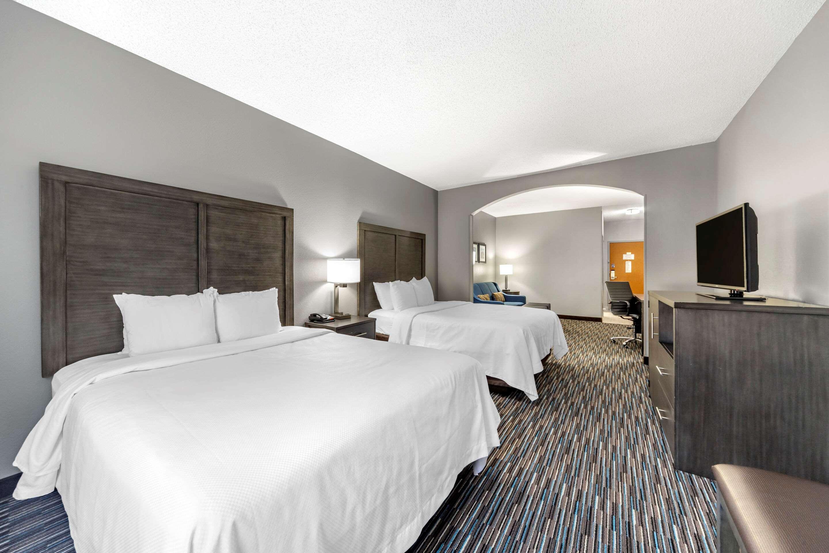 Garner Hotel Oklahoma City - Quail Springs By Ihg Экстерьер фото