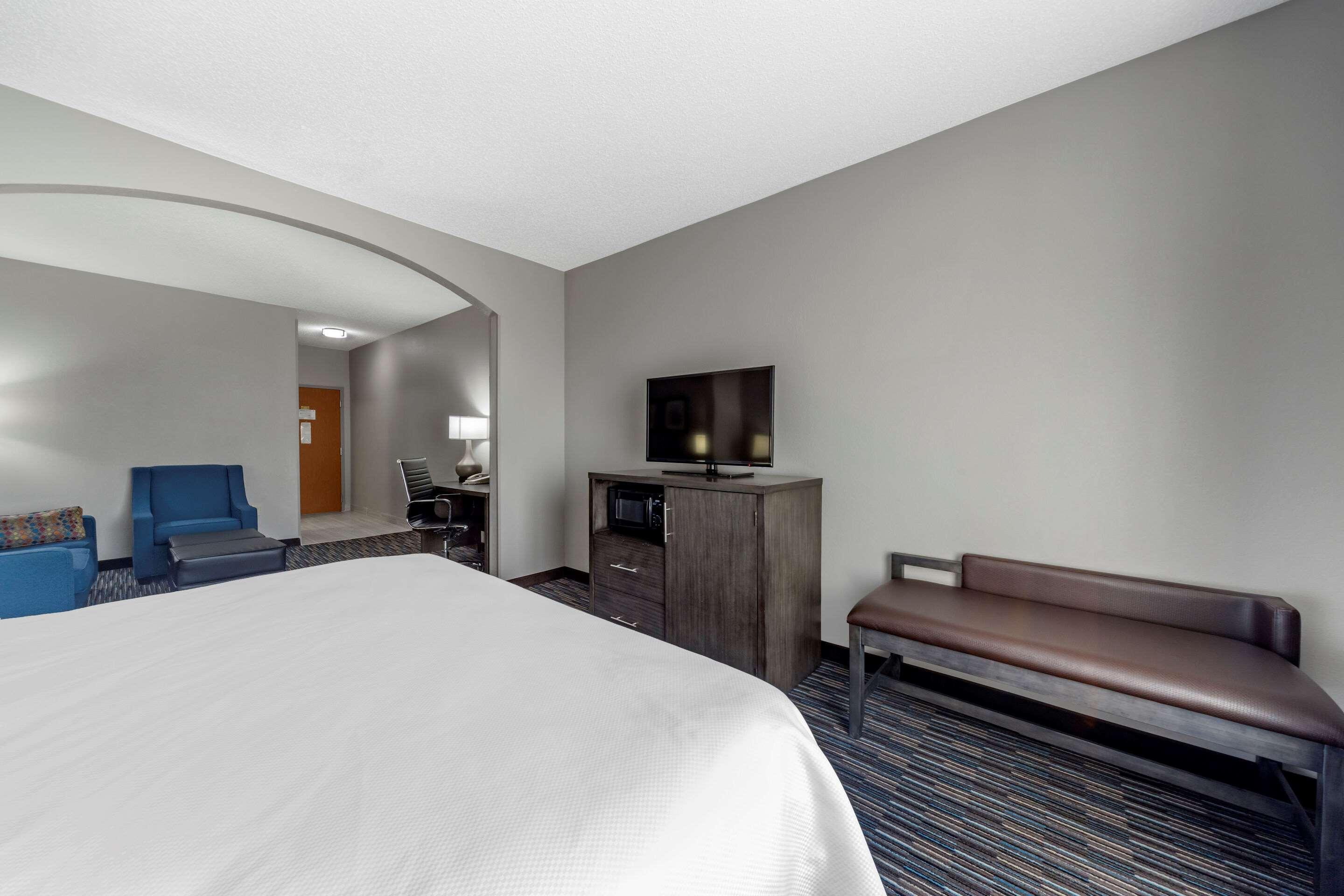 Garner Hotel Oklahoma City - Quail Springs By Ihg Экстерьер фото