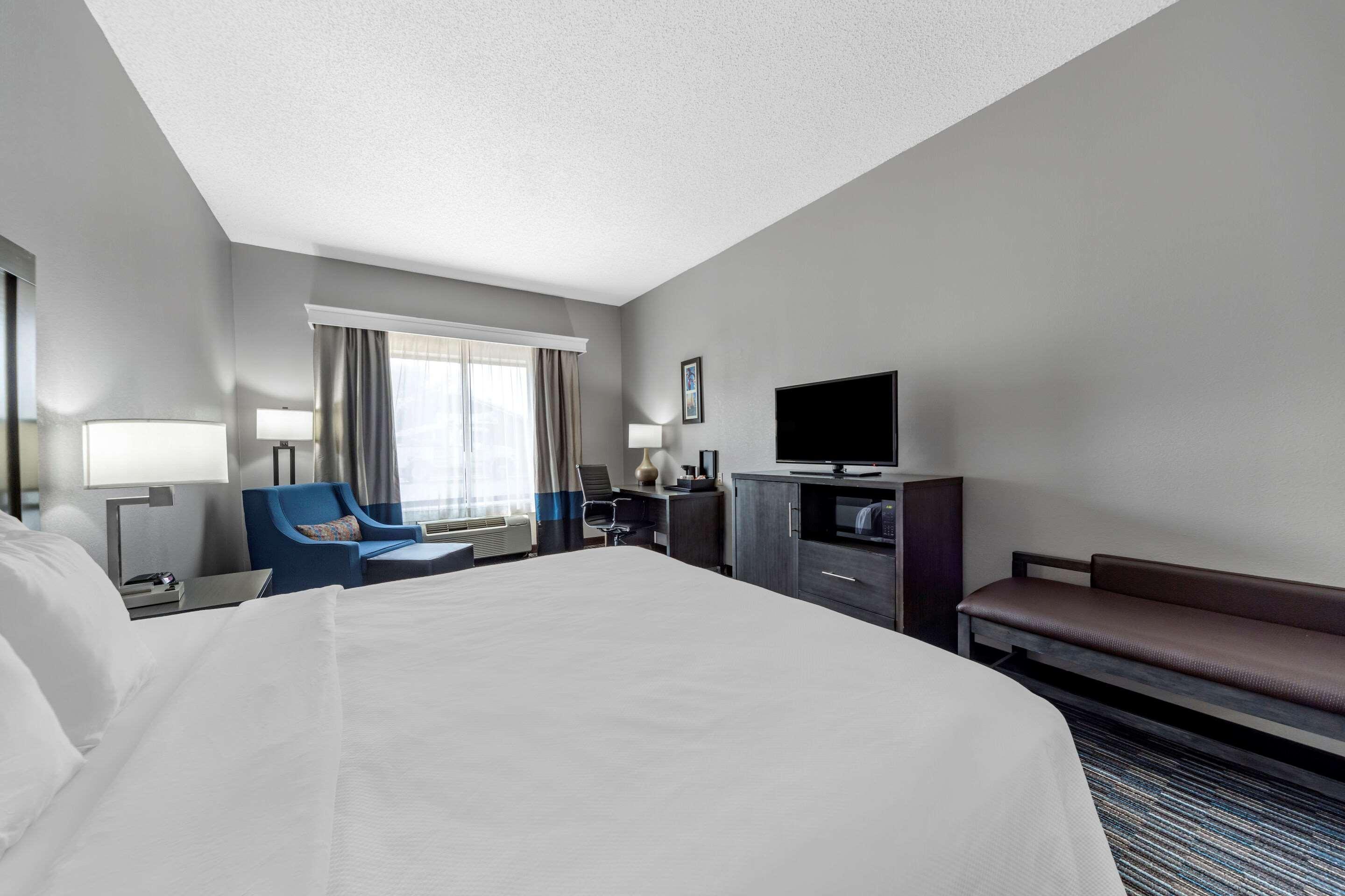 Garner Hotel Oklahoma City - Quail Springs By Ihg Экстерьер фото