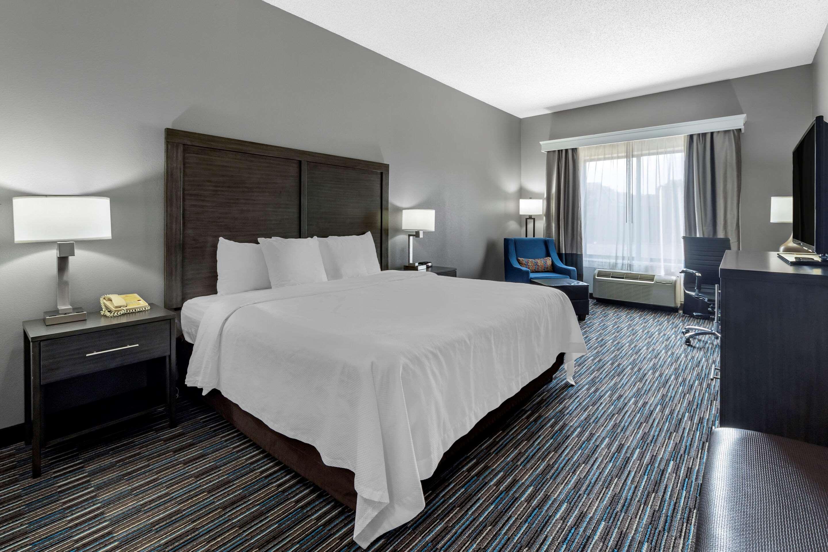 Garner Hotel Oklahoma City - Quail Springs By Ihg Экстерьер фото