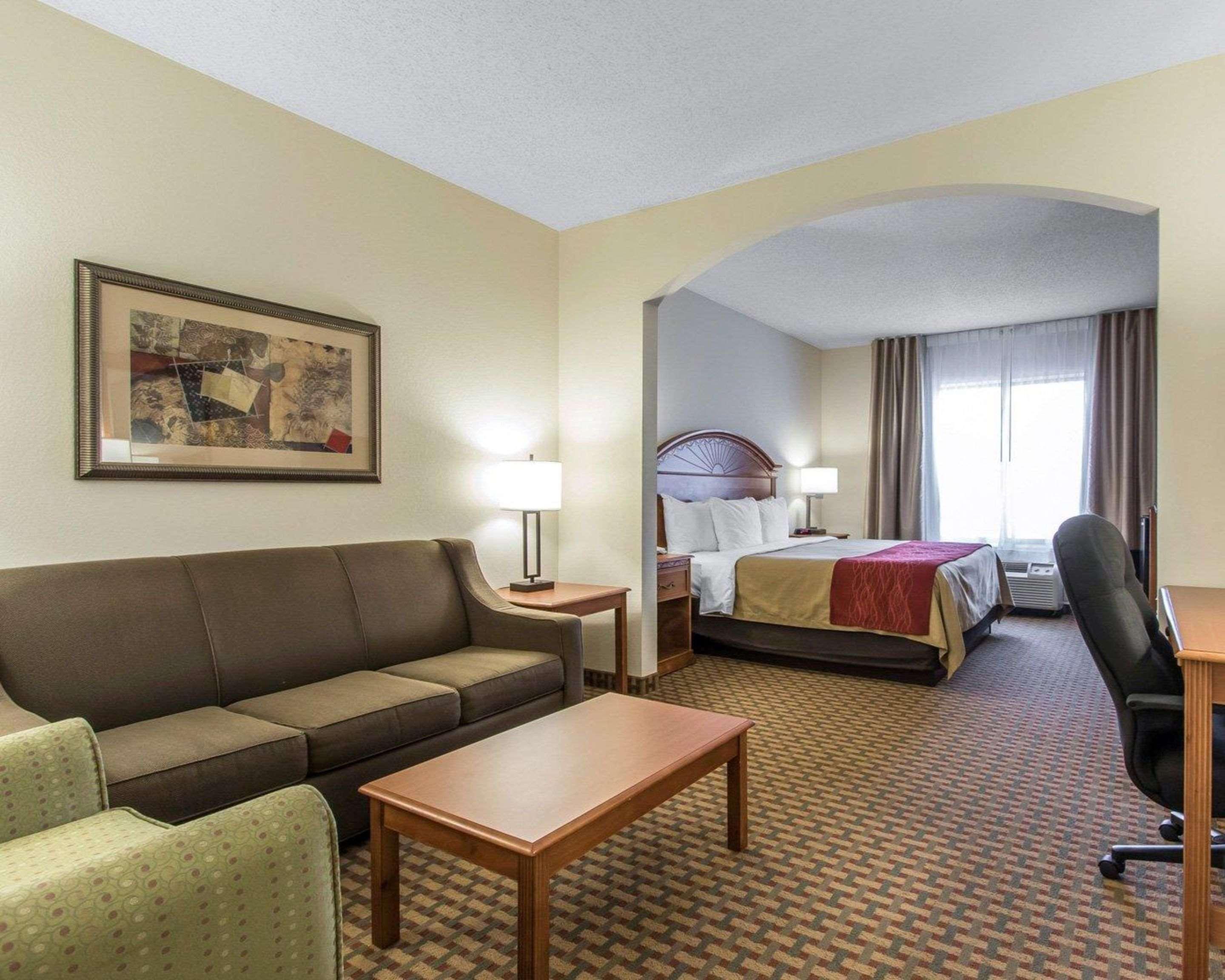 Garner Hotel Oklahoma City - Quail Springs By Ihg Экстерьер фото
